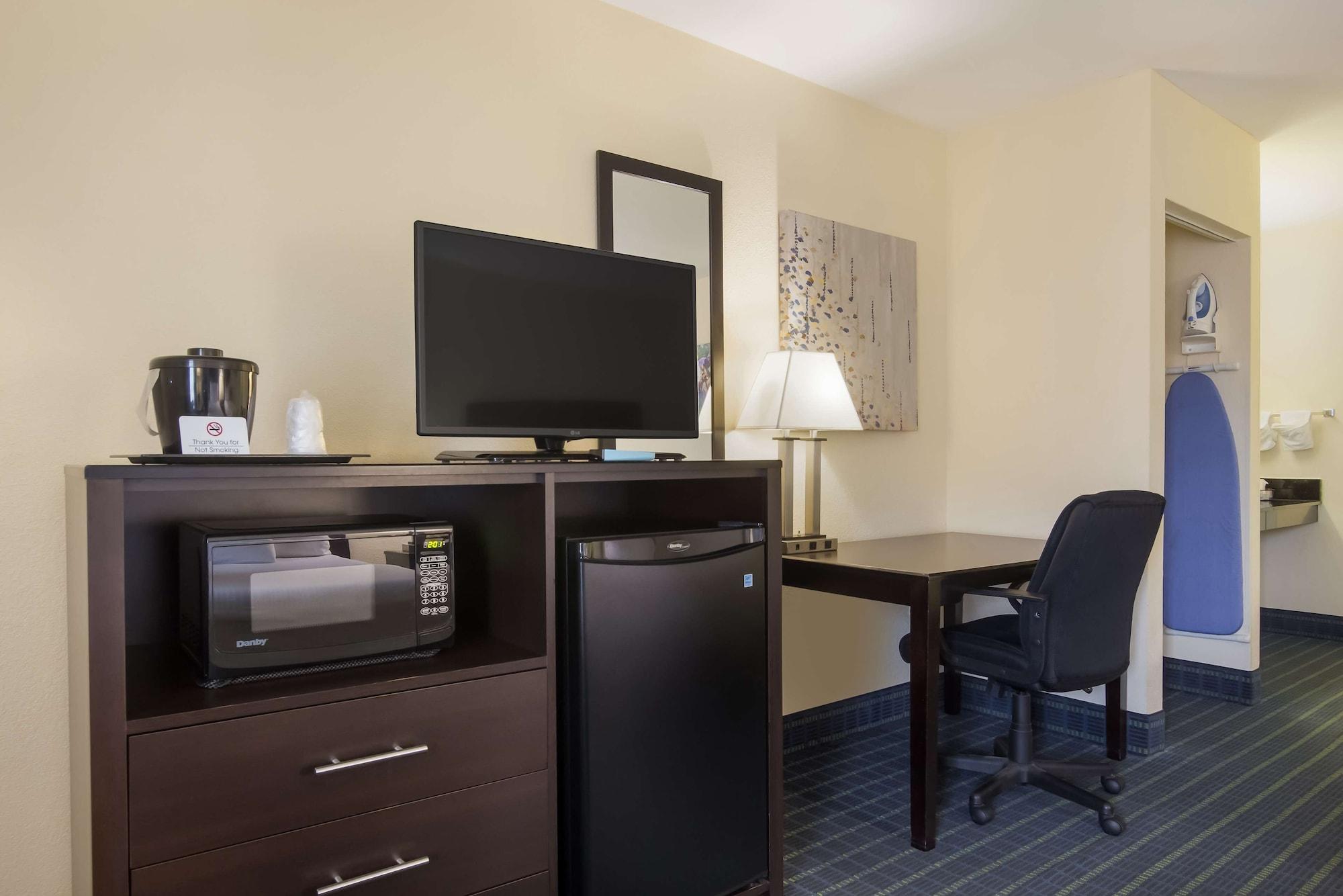 Best Western Parkside Inn Frankfort Exterior photo